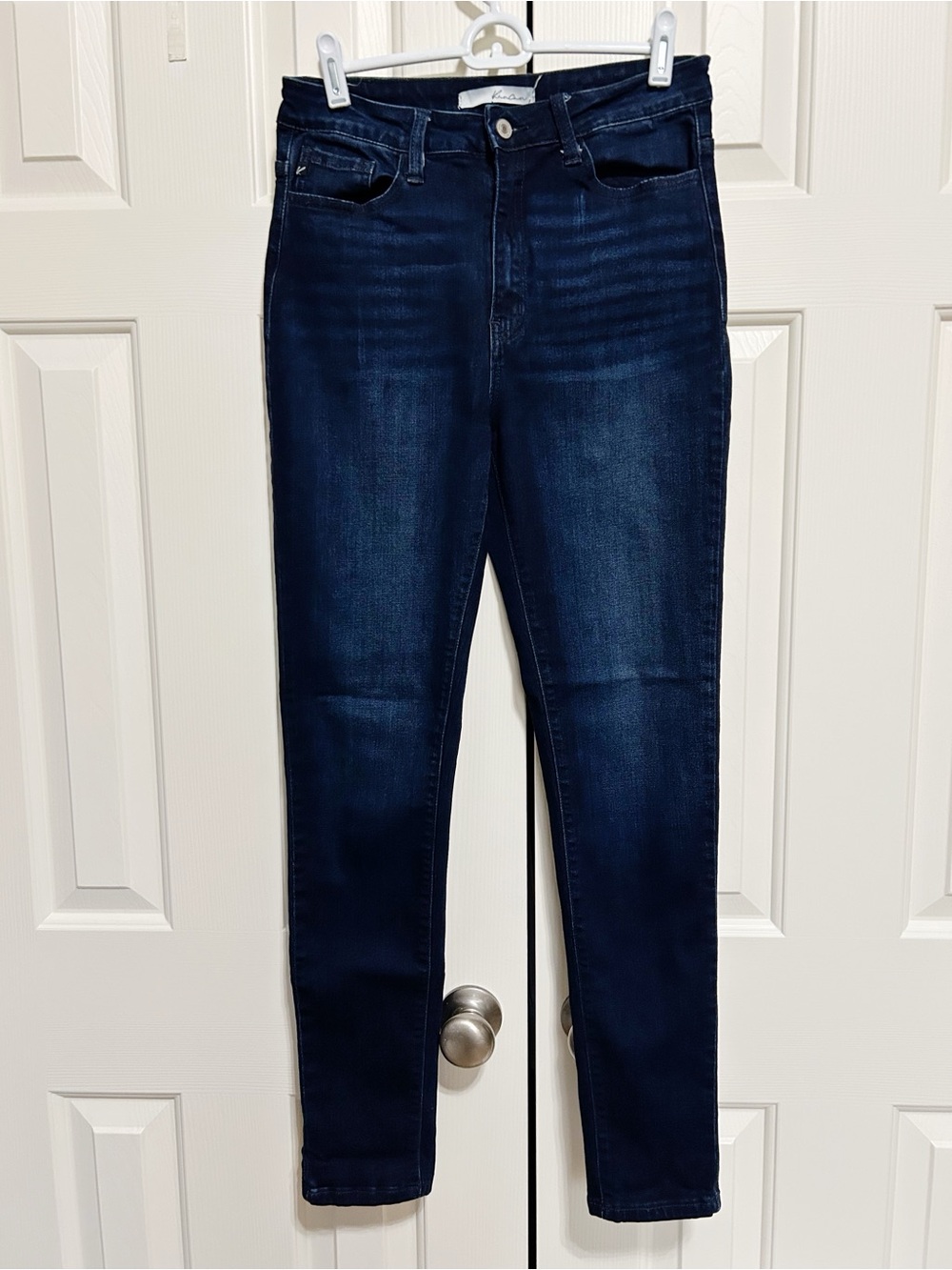 Kancan Estillo Skinny Jeans 29 Dark Wash Classic Business Casual Stretch